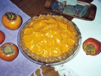 Raw Persimmon Pie